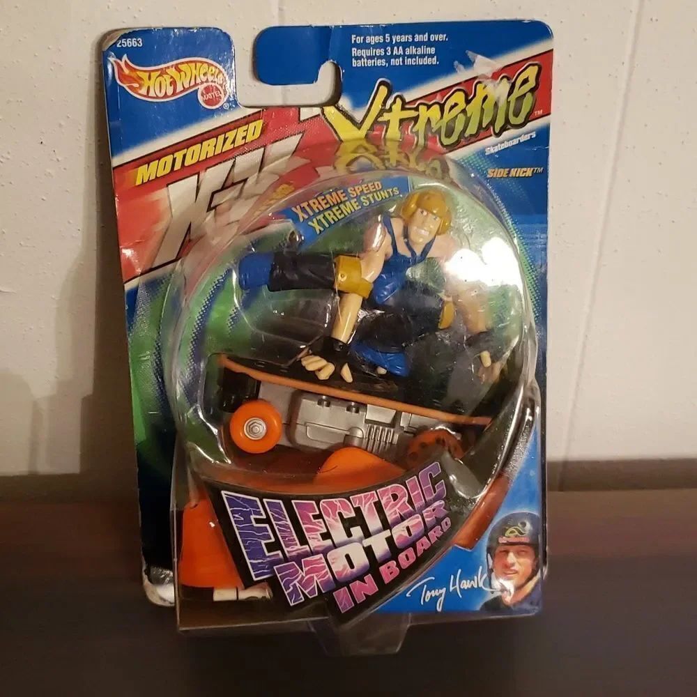 NIP Vtg 1999 Hot Wheels Skateboarders Motarized XV Extreme Tony Hawk "Side Kick"